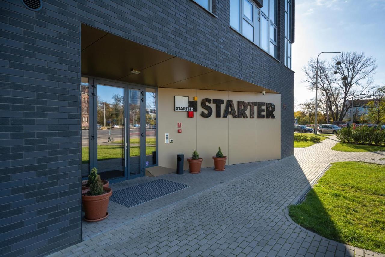 Trendy Studios With Home Office Near Wroclaw Main Station By Noclegi Renters Ngoại thất bức ảnh