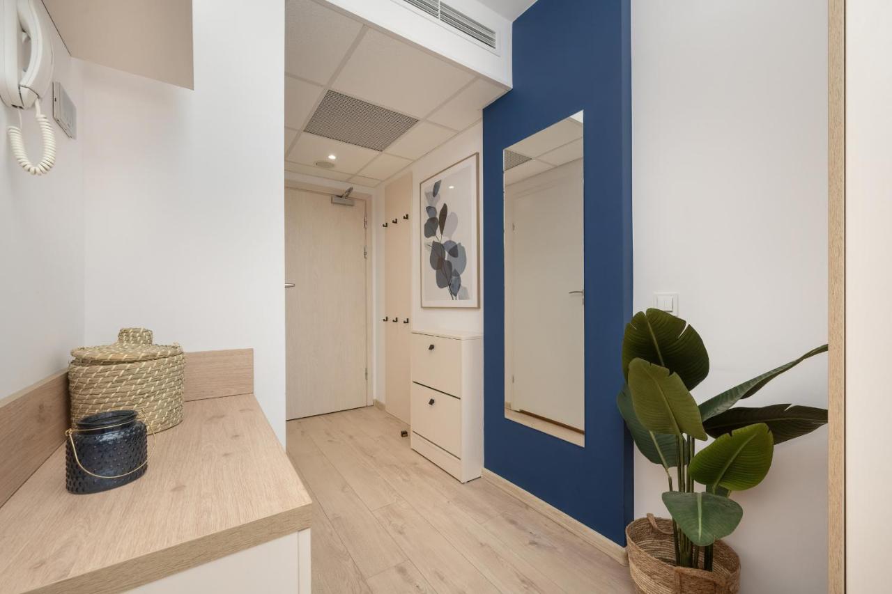 Trendy Studios With Home Office Near Wroclaw Main Station By Noclegi Renters Ngoại thất bức ảnh
